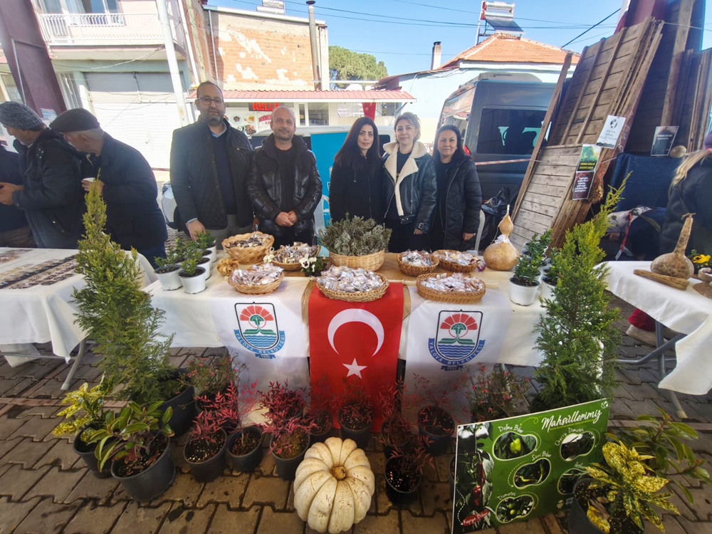 YALOVA’NIN ATA TOHUMLARI TÜRKİYE’NİN DÖRT BİR YANINA YAYILIYOR  HABER:Mustafa AKGÜL Eğitimci-Yazar