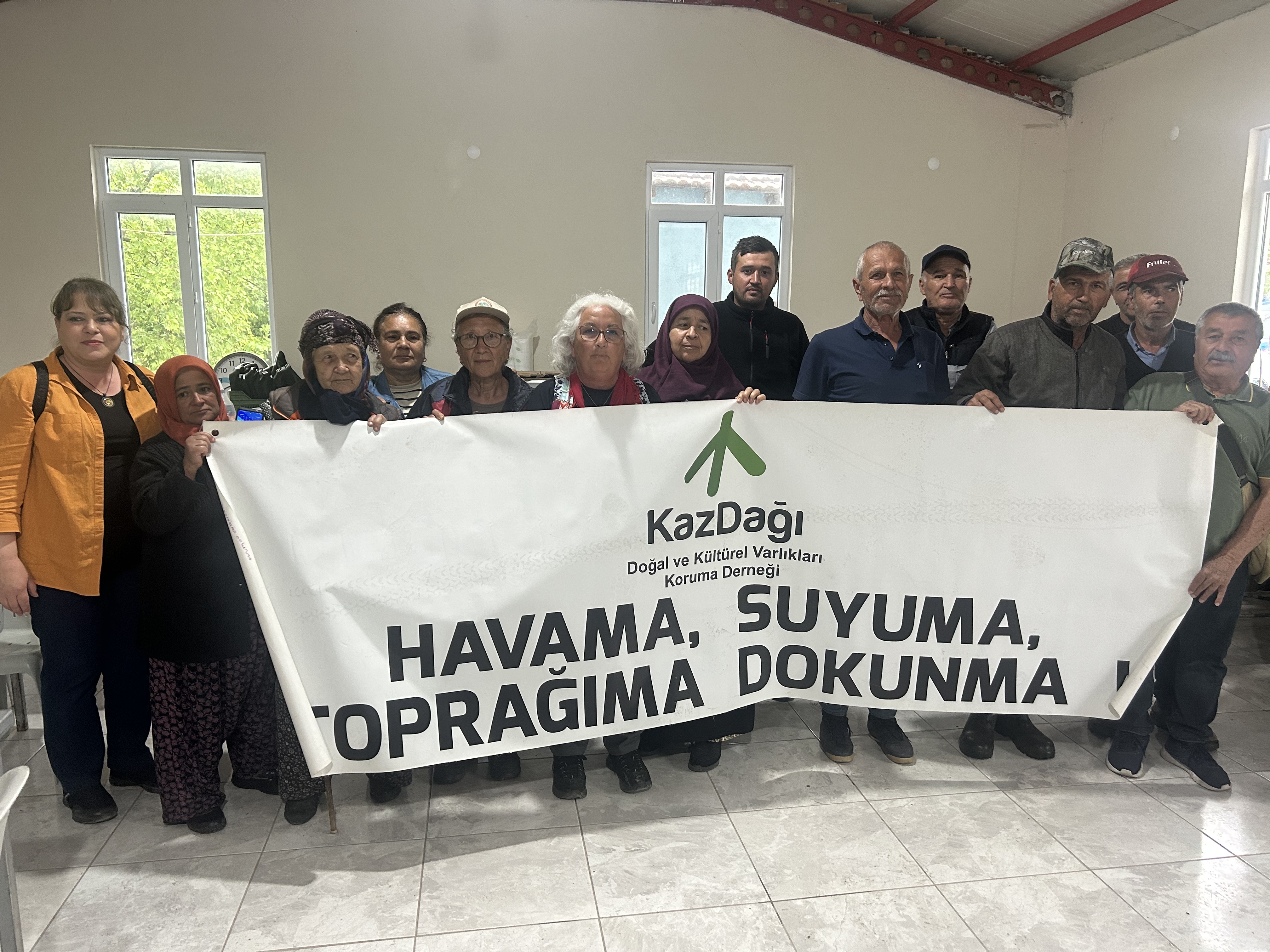 GÖZLÜÇAYIR KÖYLÜLERİ,“HAVAMA,SUYUMA,TOPRAĞIMA DOKUNMA” DEDİ.  HABER:Mustafa AKGÜL Eğitimci-Yazar
